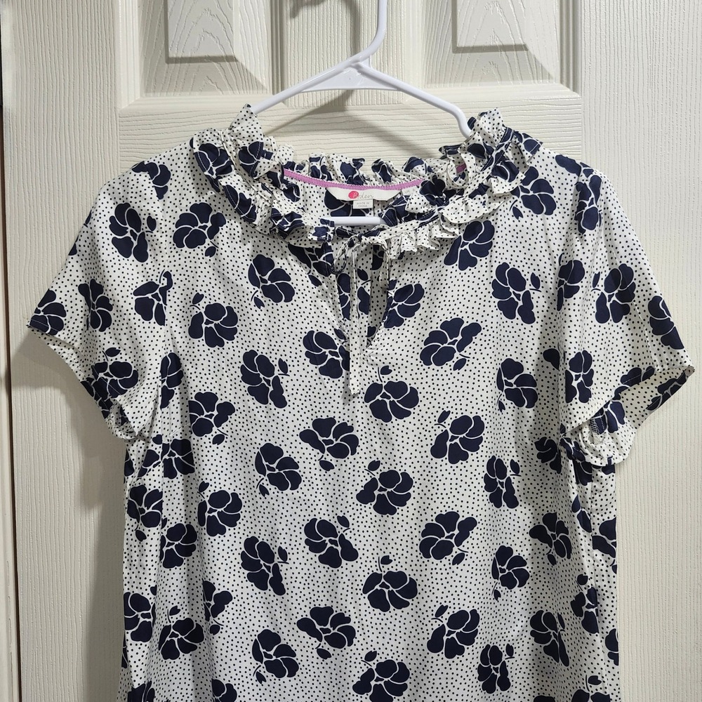 Boden Silk Blend Ruffle Neck Floral Polka Dot Blouse Navy White W0133 Size 2 - Picture 2 of 7
